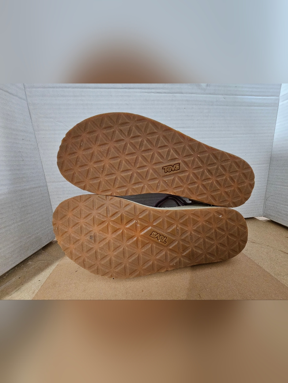 Teva Original Womens Universal Sandals. Size 11. Desert Multicolor (Bin9) - Picture 11 of 11